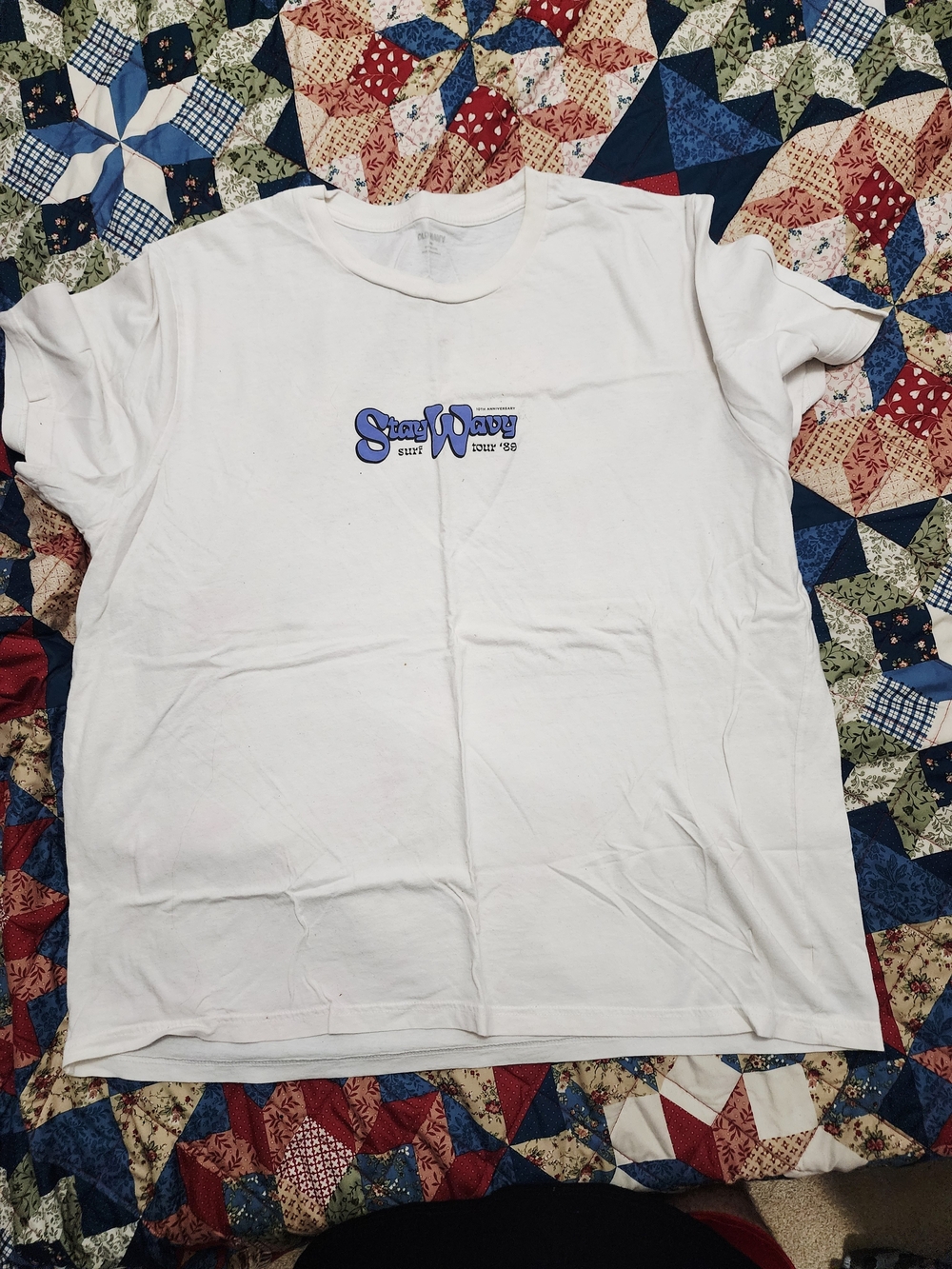 Old Navy White Tee with Blue 'Stay Wavy' Graphic - Men's